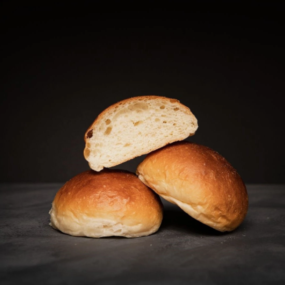 Manchet Round